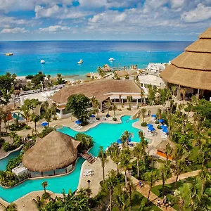 grand-park-royal-cozumel.quintano-roohotels.com/